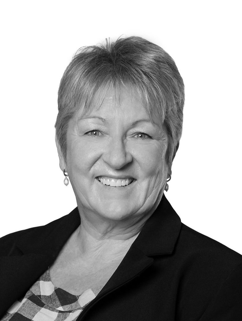 Donna Murrie, Financial Officer at 