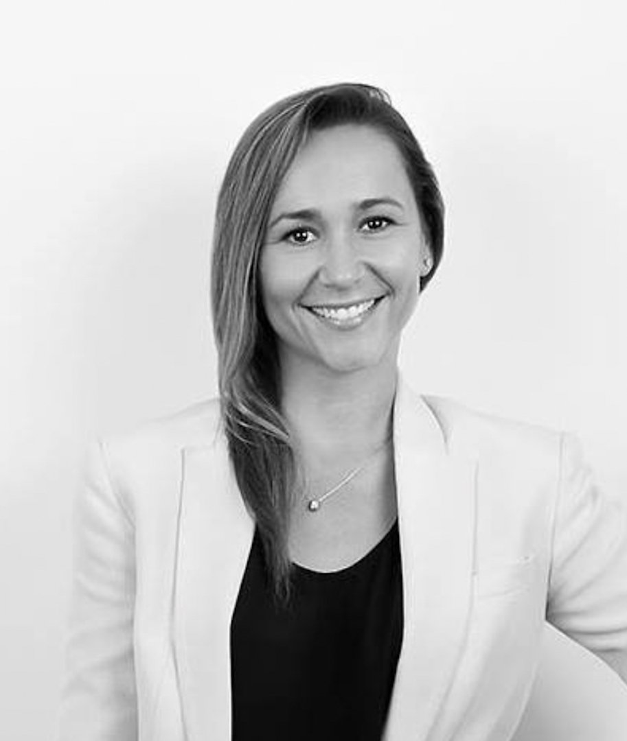 Lisa-Marie Cauchois, Sales Associate at 