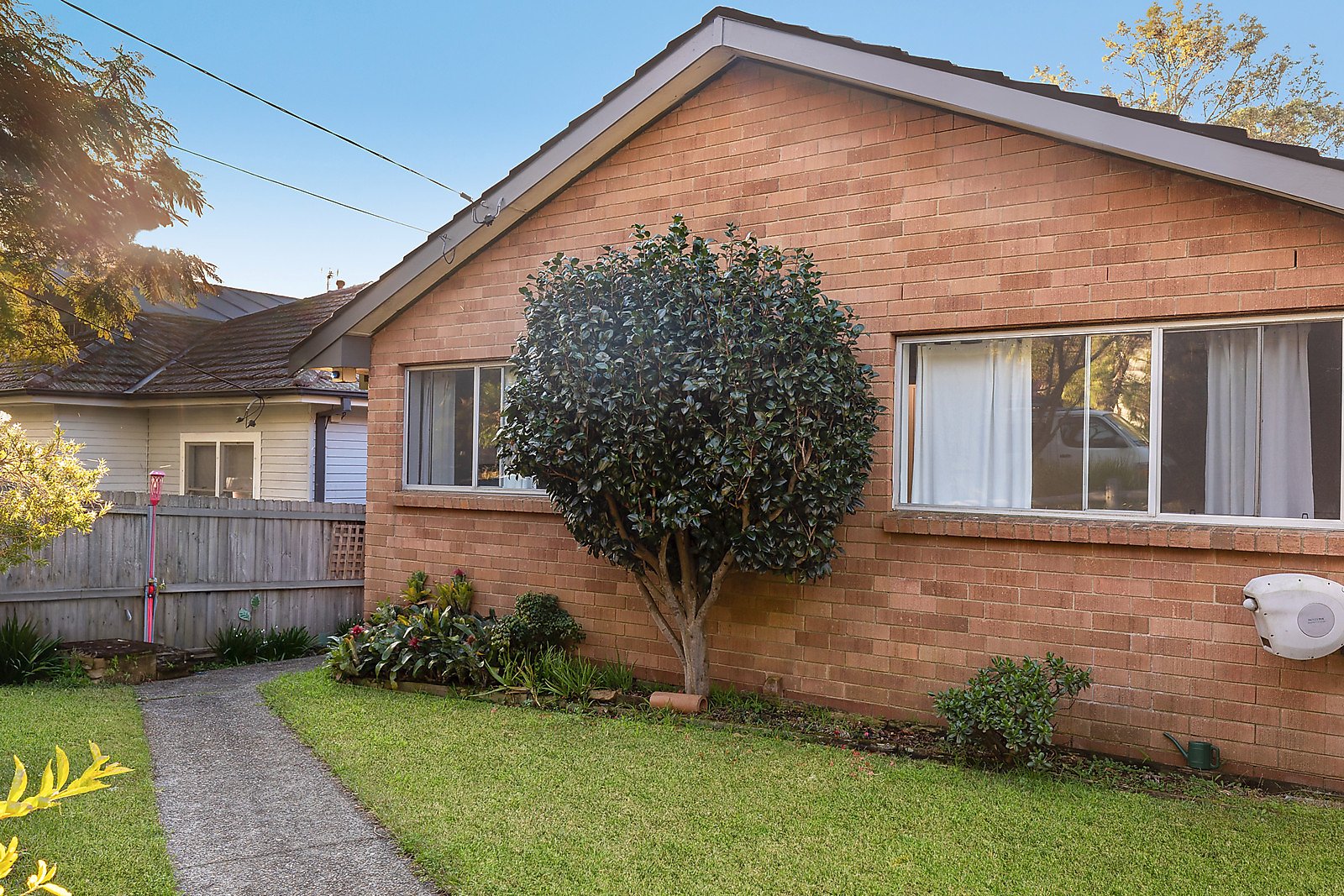 36 King Street, Manly Vale Auction by Sydney Sotheby's International Realty - image 1