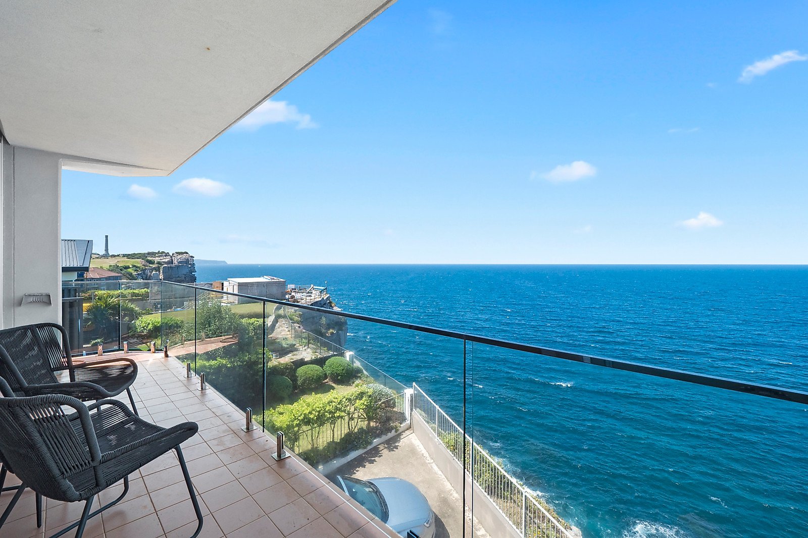 4/190 Hastings Parade, North Bondi Auction by Sydney Sotheby's International Realty - image 1