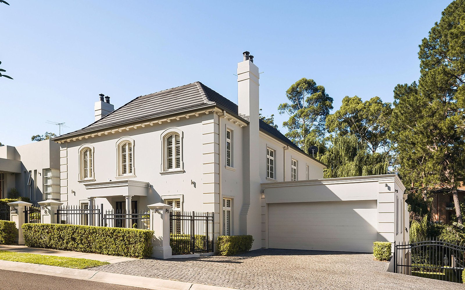 8 Stone Cottage Court, Castle Hill For Sale by Sydney Sotheby's International Realty - image 1