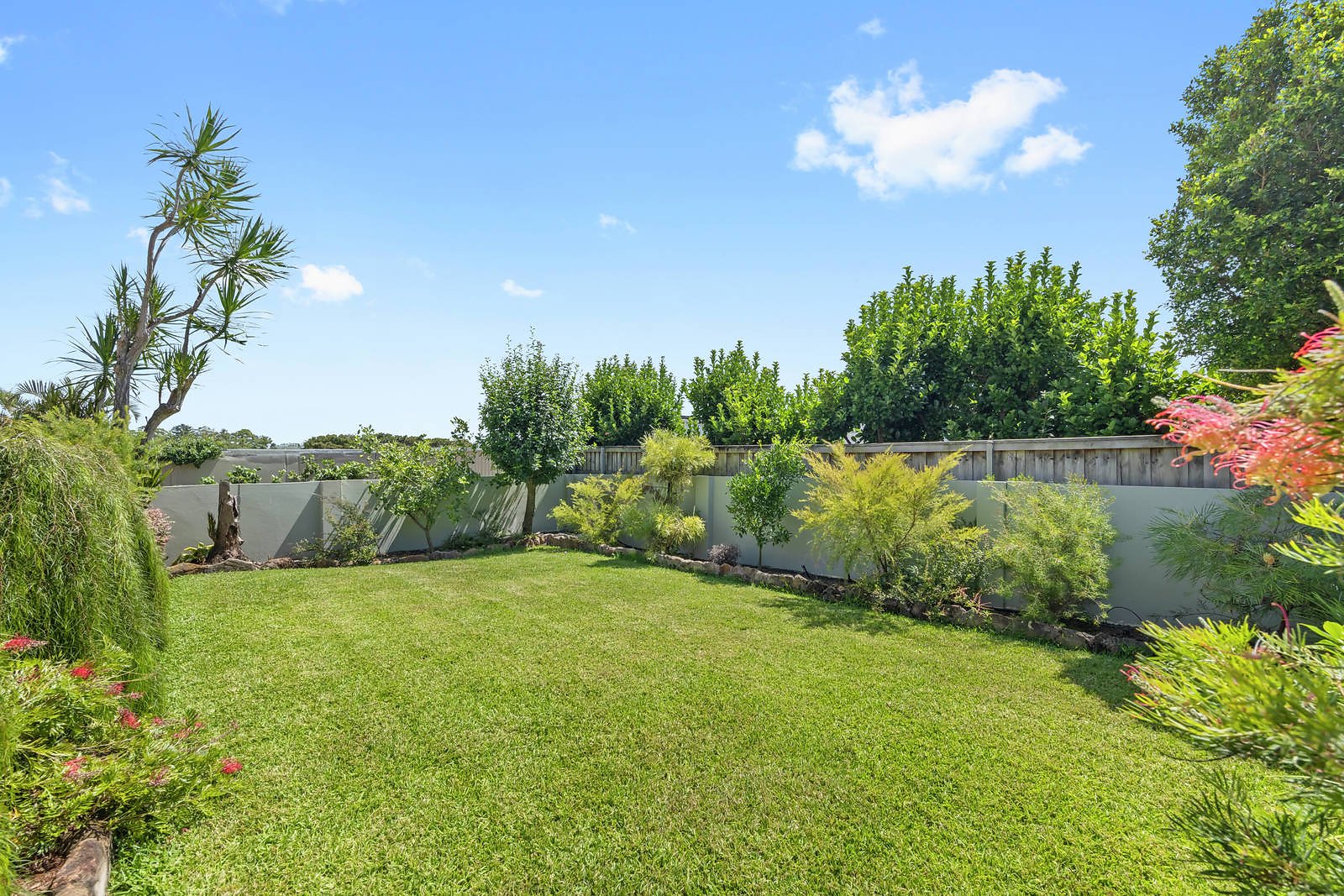 114 Moverly Road, South Coogee Auction by Sydney Sotheby's International Realty - image 1