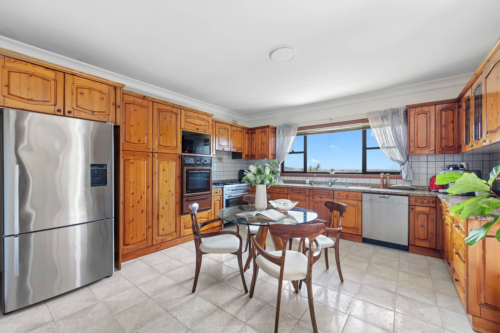 114 Moverly Road, South Coogee Auction by Sydney Sotheby's International Realty - image 1