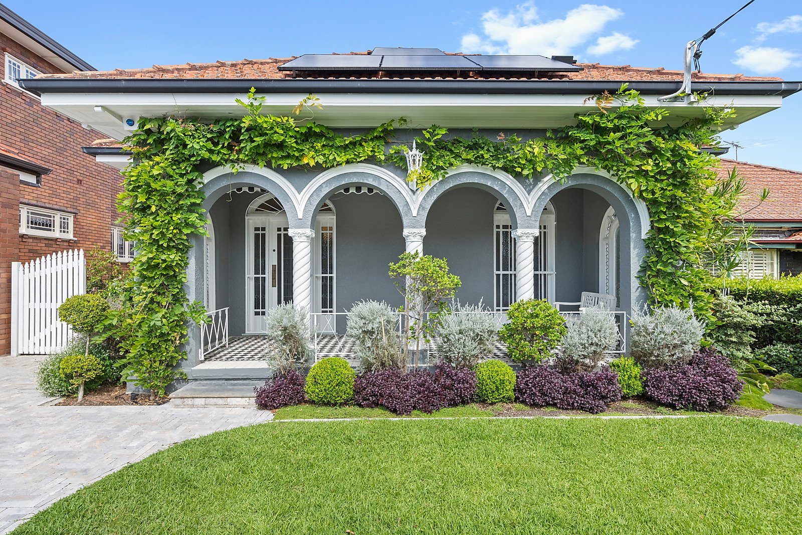 47 Tunstall Avenue, Kingsford Auction by Sydney Sotheby's International Realty - image 1