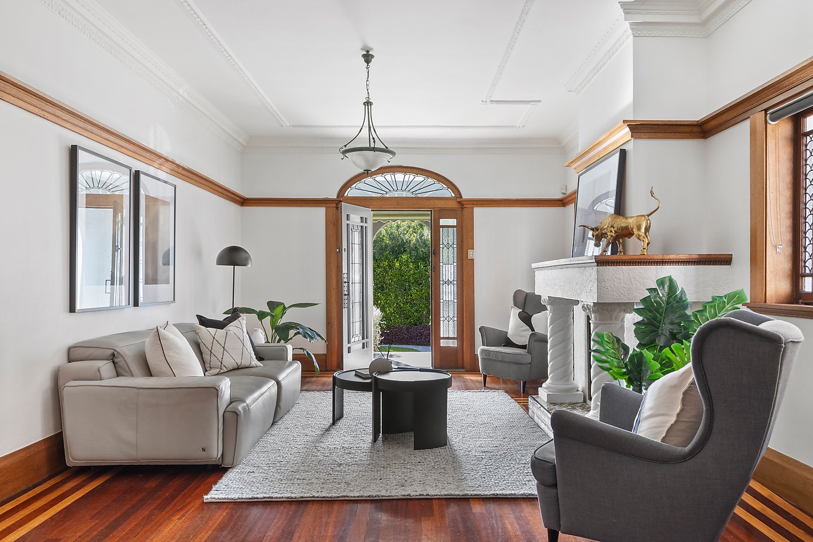 47 Tunstall Avenue, Kingsford Auction by Sydney Sotheby's International Realty - image 1