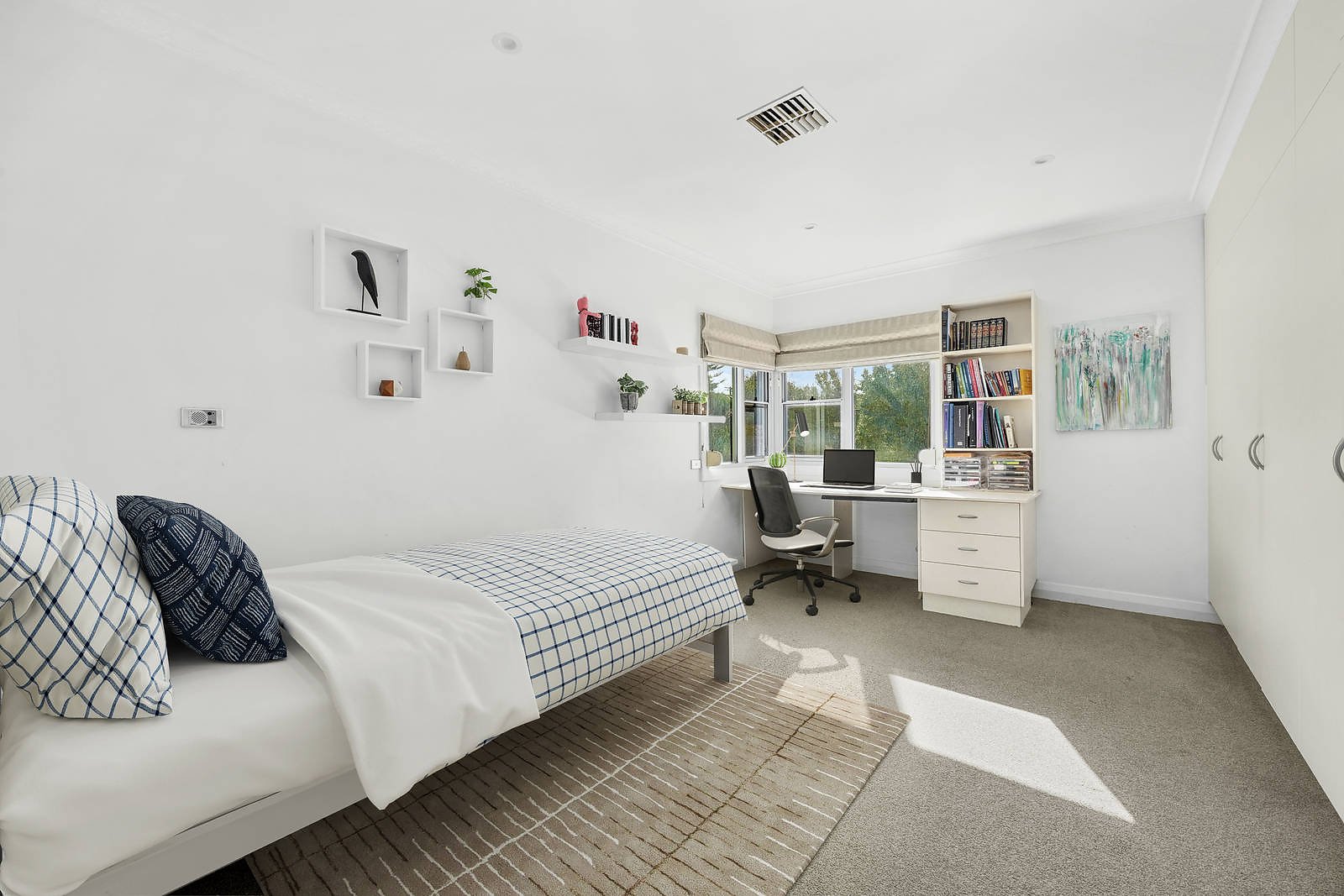 6 Roe Street, North Bondi For Lease by Sydney Sotheby's International Realty - image 4