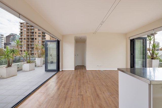 10/265 Crown Street, Surry Hills Sold by Sydney Sotheby's International Realty